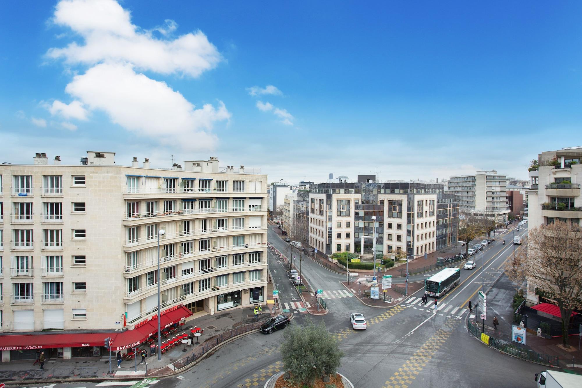 Hotel Gabriel Issy Paris Exterior photo