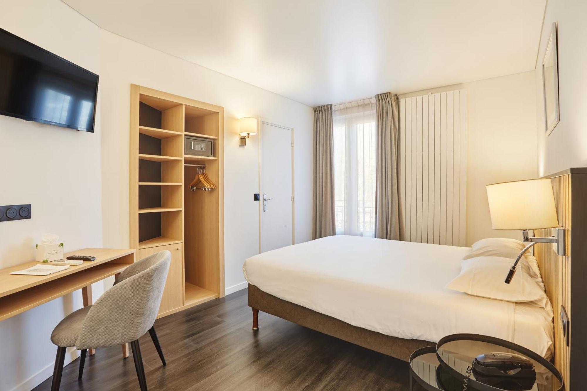 Hotel Gabriel Issy Paris Exterior photo